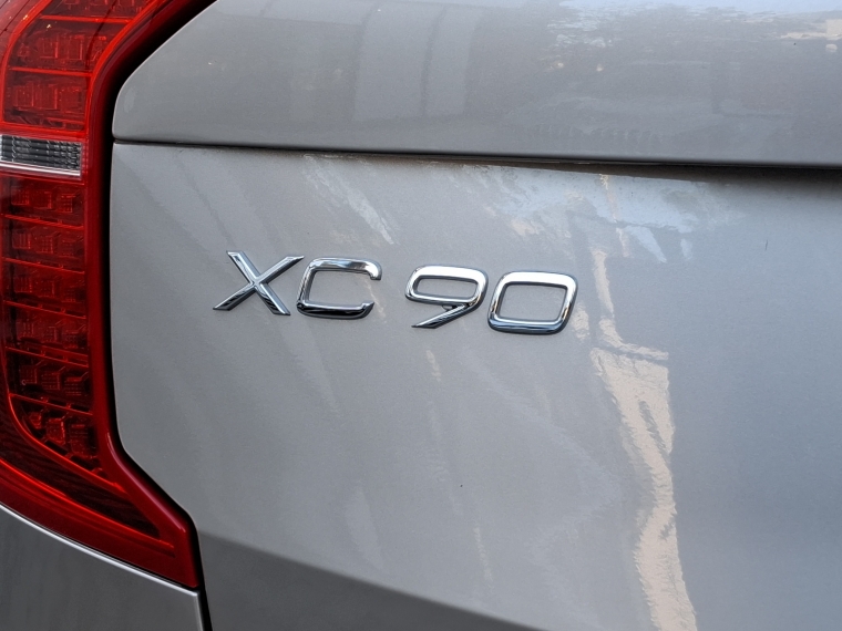 Volvo Xc90 2.0 T8 At 4x4 Hibrido 2025 Usado  Usado en BMW Premium Selection