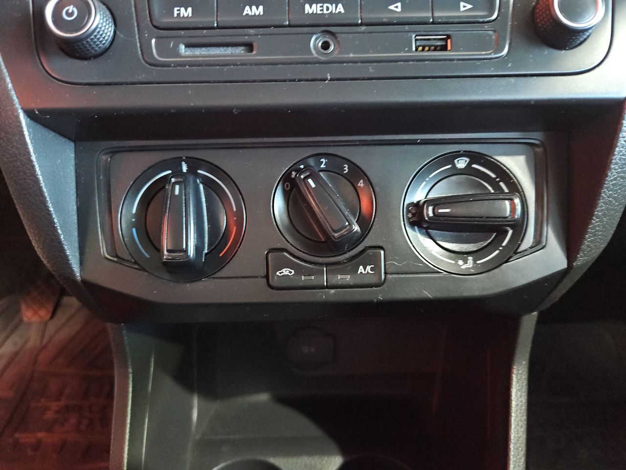 Volkswagen Voyage Voyage 1.6 2023 Usado en Usados de Primera - Sergio Escobar