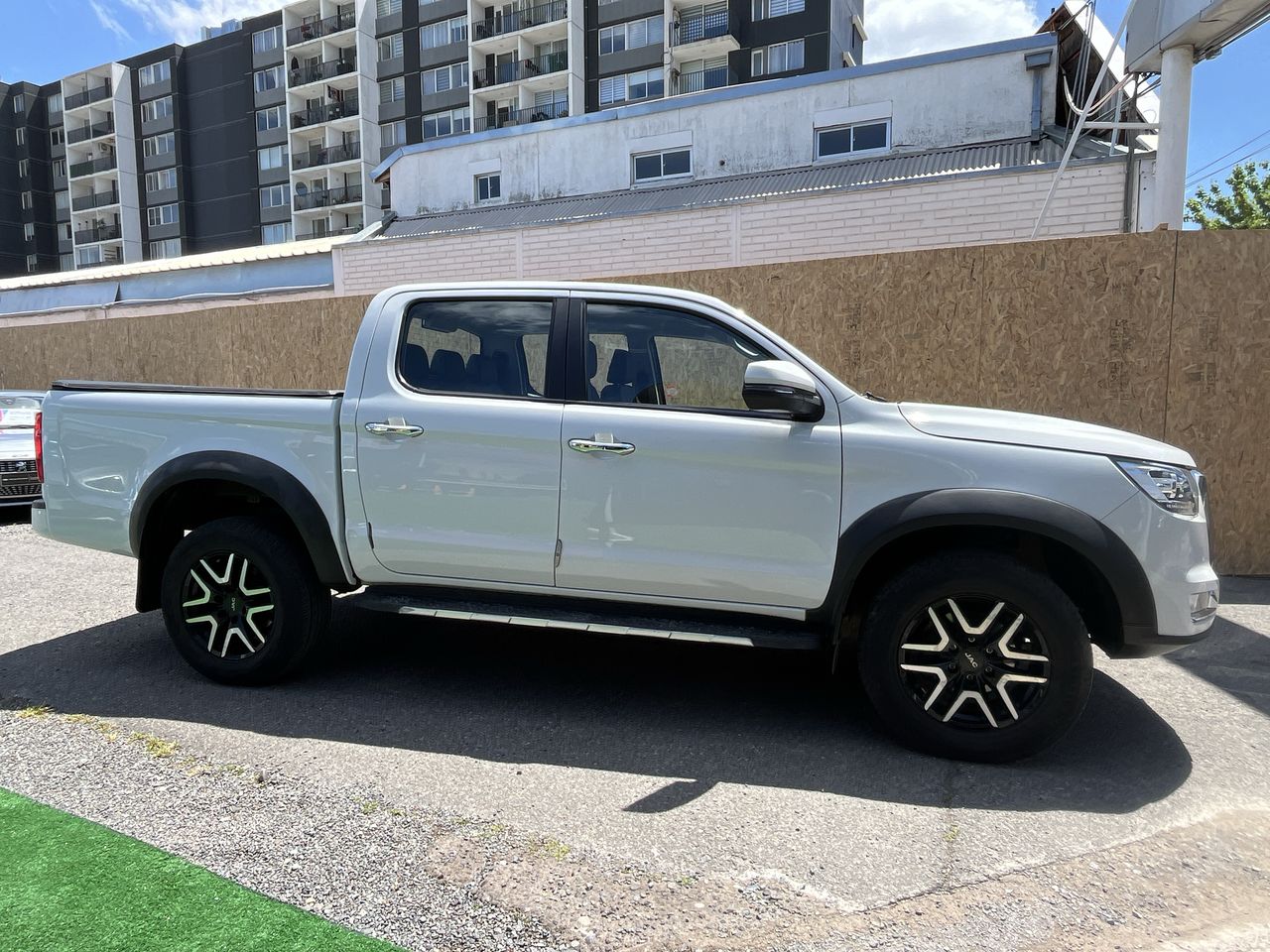 Jac T8 T8 Plus Dcab 4x4 2.0 2023 Usado en Usados de Primera - Sergio Escobar