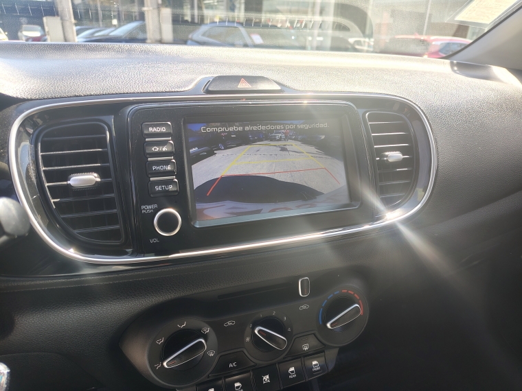 Kia Soluto Soluto Lx 1.4l 5mt Ac - 2225 2023 Usado en Rosselot Usados