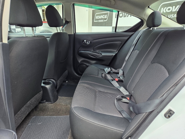 Nissan Versa 1.6 Sense  Mt 2015 Usado  Usado en Kovacs Usados
