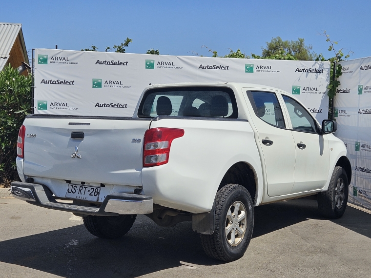 Mitsubishi L200 Work Cr 2.4 2017 Usado  Usado en Autoselect Usados