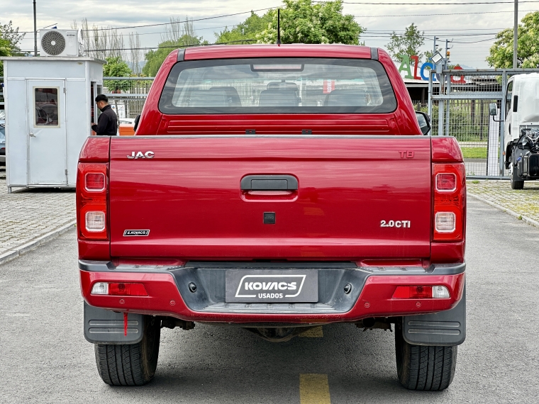 Jac T8 2.0 Comfort Mt 4x2 2023 Usado  Usado en Kovacs Usados
