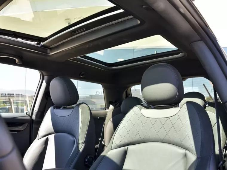 Mini Cooper Se 2024 Usado Usado en BMW Premium Selection Mini Cooper Se 2024 Usado Usado en BMW Premium Selection