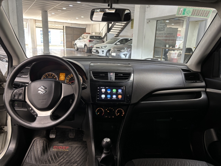 Suzuki Swift Gl 1.2l 5mt Ac 2018  Usado en Grass & Arueste