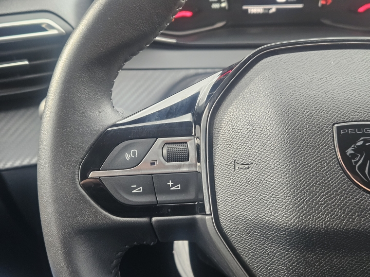 Peugeot 208 Puretech 4x2 1.2 2025 Usado  Usado en Kovacs Usados