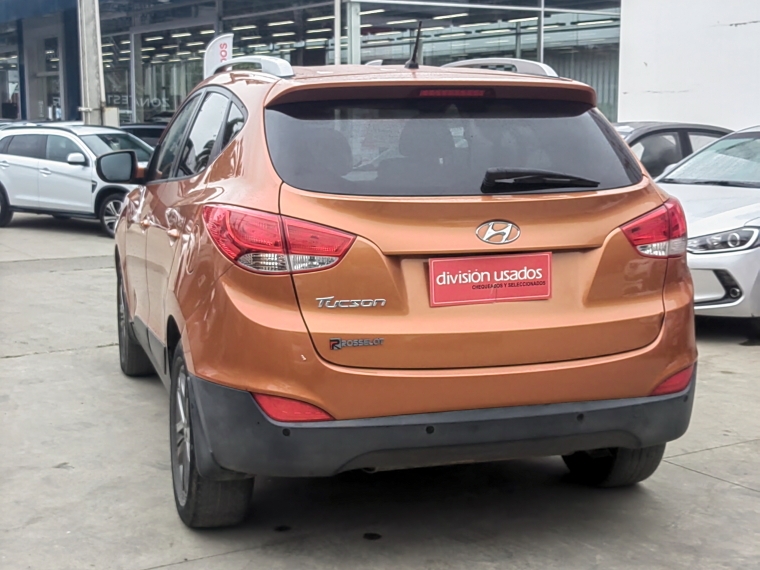 Hyundai Tucson Tucson Gl 2.0 Aut 2015 Usado en Rosselot Usados