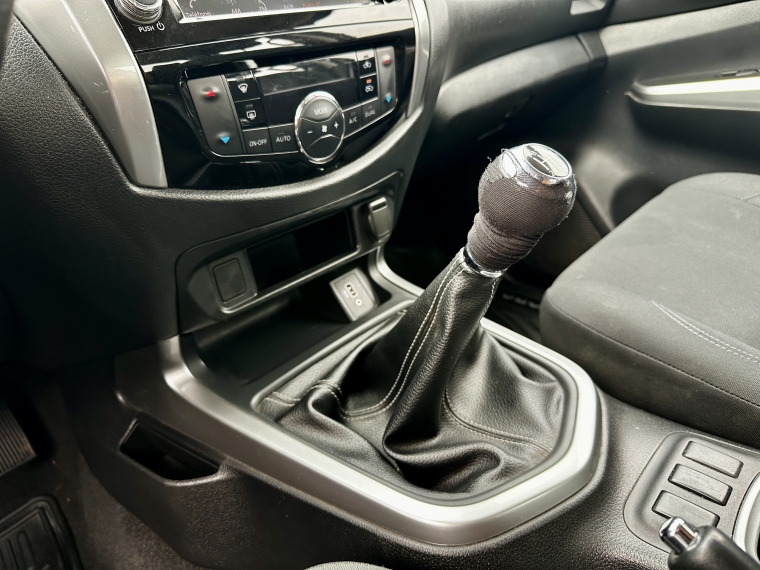 Nissan Navara 2.3 Dc Se Mt 4x4 Diesel 2023 Usado  Usado en Kovacs Usados