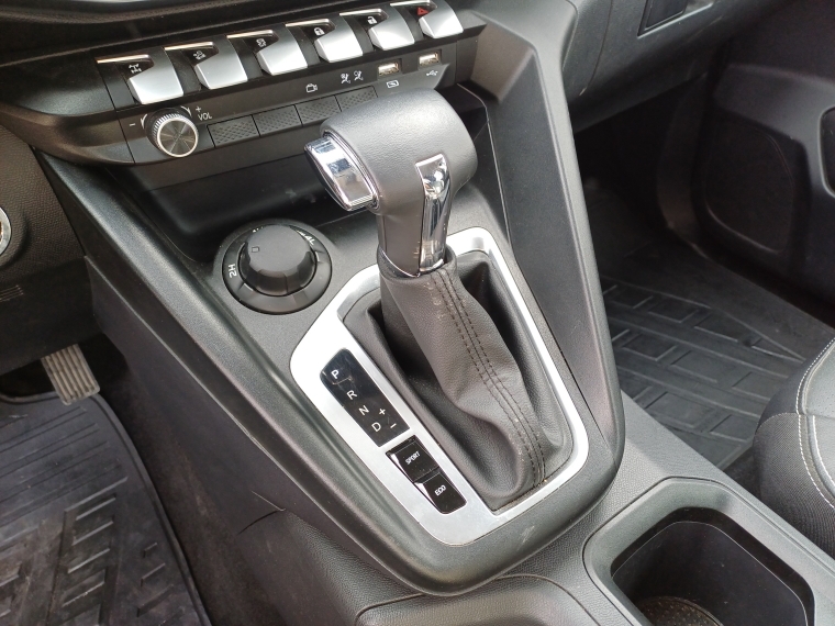 Peugeot Landtrek Landtrek Action4 Bluehdi 180 4x4 At Euro 6b 2024 Usado en Rosselot Usados