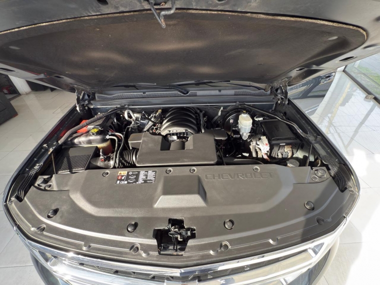 Chevrolet Tahoe Lt 5.3 Aut 4x4 2019 Usado en Automotriz Olea Flaño