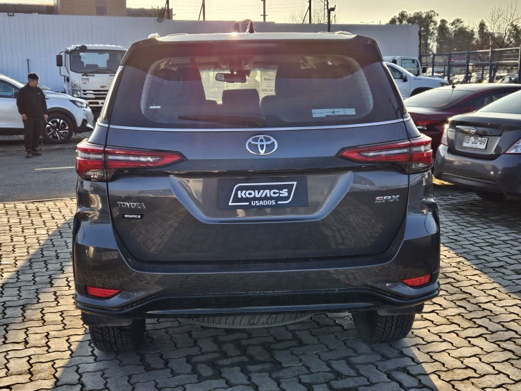 Toyota Fortuner 4x4 Aut 2.8 2024 Usado  Usado en Kovacs Usados