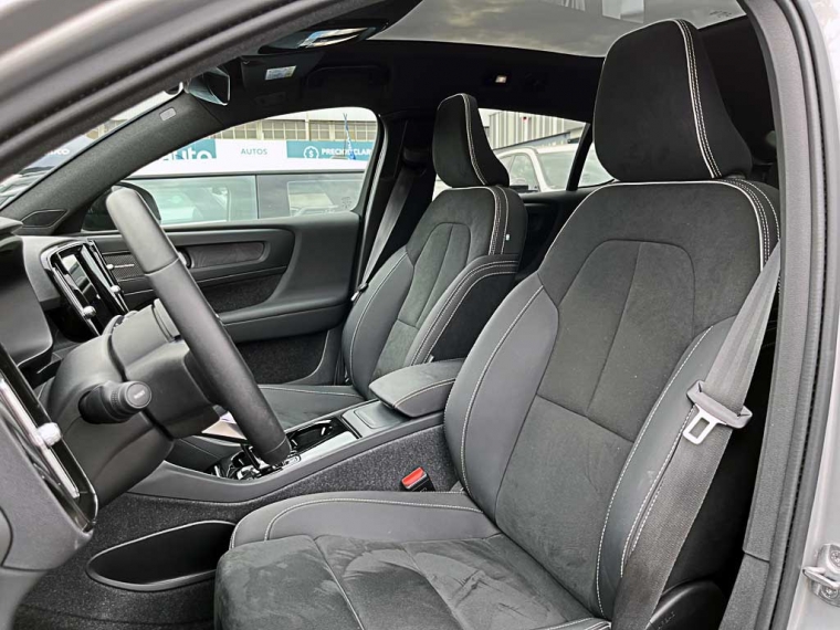 Volvo C40 P8 Recharge 2024 Usado Usado en BMW Premium Selection Volvo C40 P8 Recharge 2024 Usado Usado en BMW Premium Selection