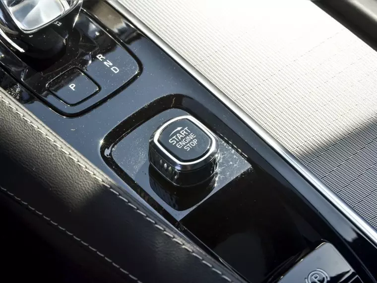 Volvo Xc90 T8 Awd Recharge Ultimate Dark 2025 Usado Usado en Webautos.cl Volvo Xc90 T8 Awd Recharge Ultimate Dark 2025 Usado Usado en Webautos.cl