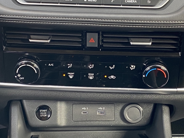 Nissan X-trail 2.5 Sense 3row At 2025 Usado  Usado en Kovacs Usados