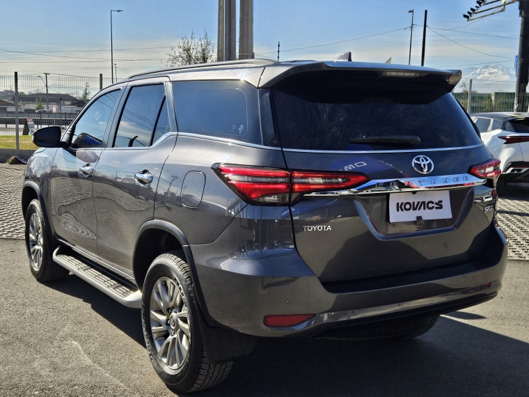 Toyota Fortuner Srx At 2.7 2023 Usado  Usado en Kovacs Usados