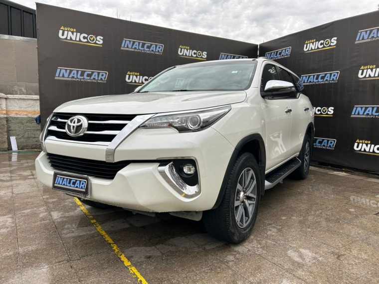 TOYOTA FORTUNER SRX 2018