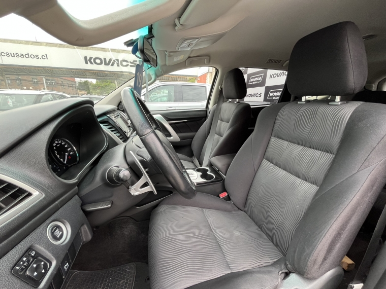 Mitsubishi Montero sport 3.0 At  4x2 2020 Usado  Usado en Kovacs Usados