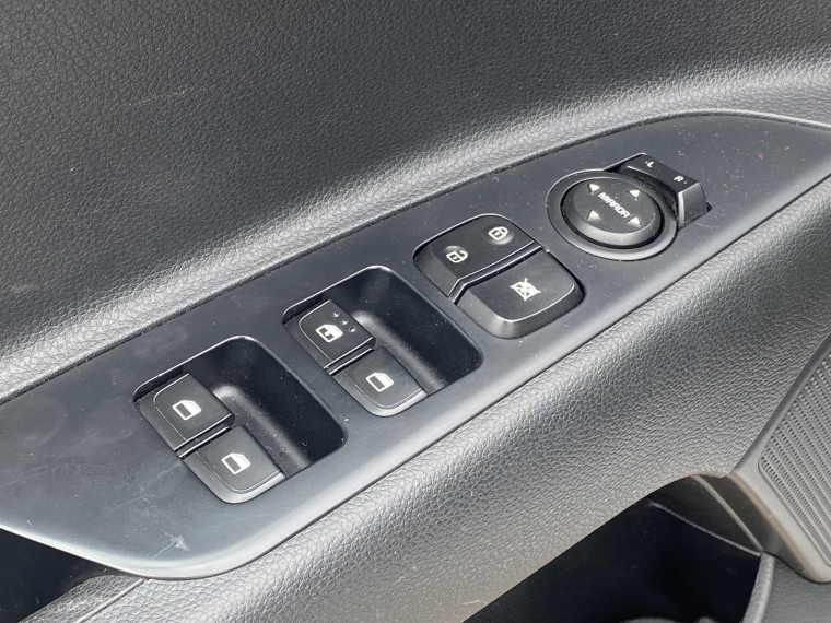 Kia Rio 5 Rio 5 6mt 1.4 2023 Usado en Rosselot Usados