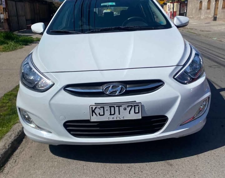 Hyundai Accent 1.4 2018 Usado  Usado en Webautos.cl