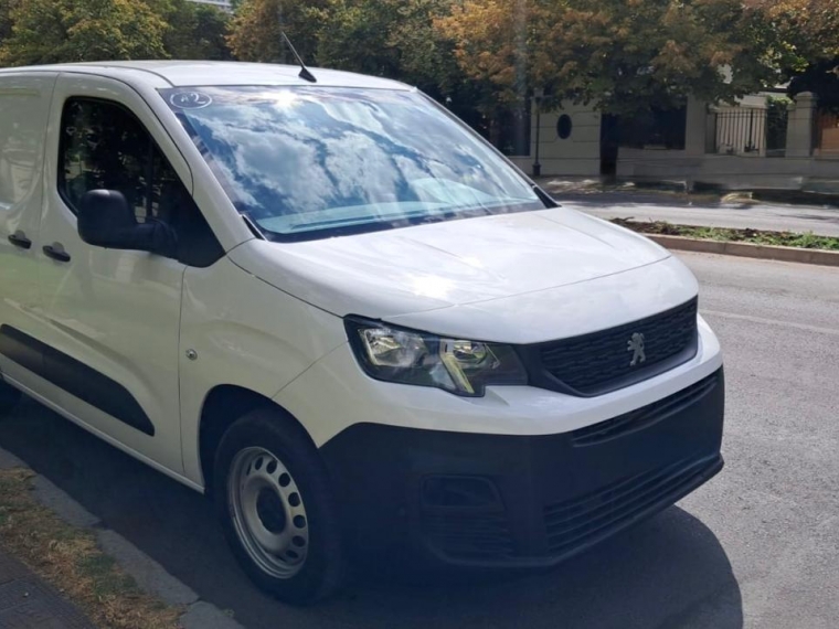 Peugeot Partner Blue Hdi 1.5 2024  Usado en Autos