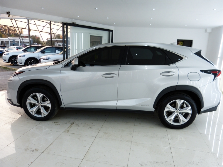 Lexus Nx300 New Nx300 Hybrid Hv 4x4 2017 Usado en Automotriz Olea Flaño