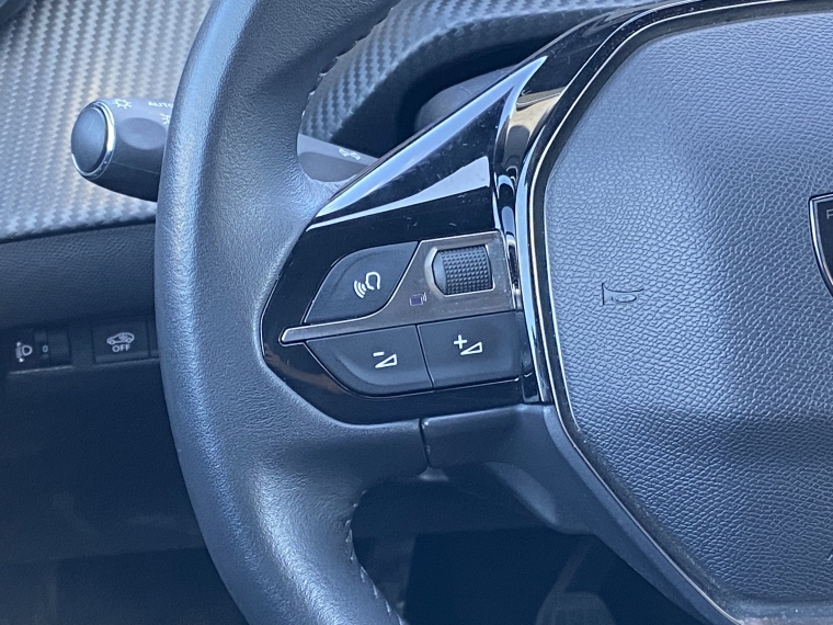 Peugeot 2008 2008 Allure 1.2 Mec 2024 Usado en Rosselot Usados