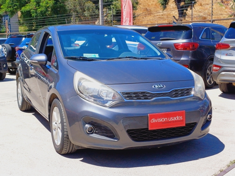 Kia Rio 5 Rio 5 Ex 1.4l 6mt Ac Dab Abs - 1583 2015 Usado en Rosselot Usados