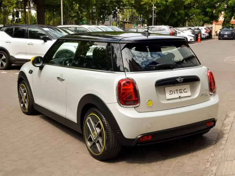 Mini Cooper 0.0 Iconic 3 Puertas At Electrico 2023 Usado  Usado en Webautos.cl