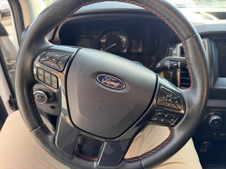 Ford Ranger 3.2 Xl Fx4 At 4x4 Diesel 2023 Usado  Usado en Webautos.cl