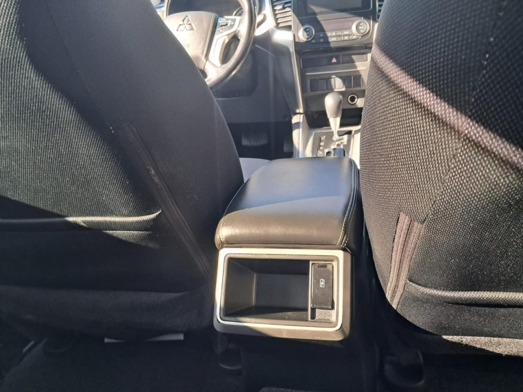 Mitsubishi L200 Dakar 4x4 2.4 Aut 2021 Usado Usado en Webautos.cl Mitsubishi L200 Dakar 4x4 2.4 Aut 2021 Usado Usado en Webautos.cl