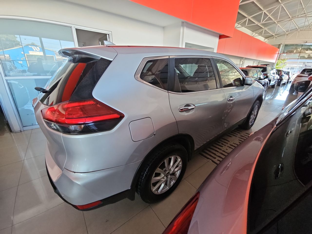 Nissan X-trail X Trail Sense 2.5 Aut 2019 Usado en Usados de Primera - Sergio Escobar