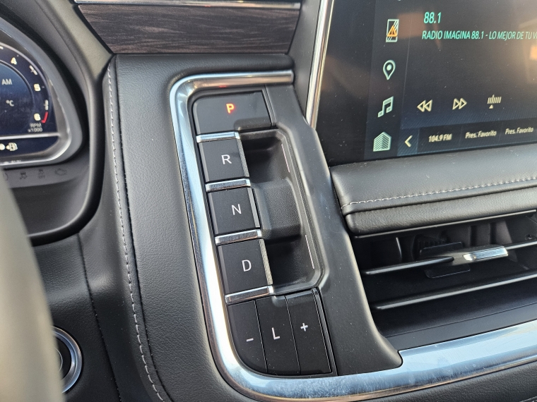 Chevrolet Tahoe Tahoe 4x4 5.3 At 2024 Usado  Usado en Kovacs Usados