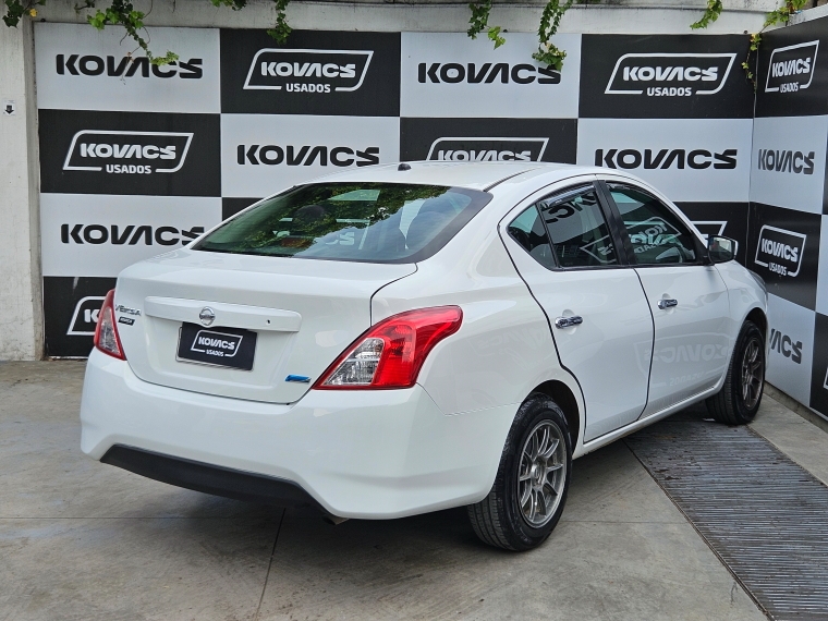 Nissan Versa 1.6 Sense  Mt 2015 Usado  Usado en Kovacs Usados
