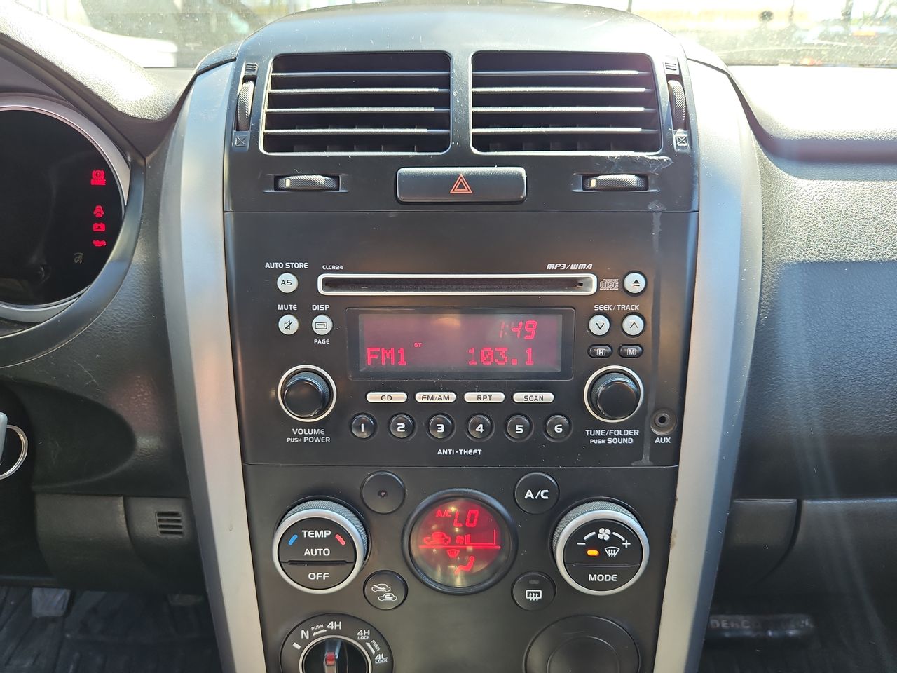 Suzuki Grand vitara Grand Vitara Glx Sport 2.4 2011 Usado Usado en Webautos.cl Suzuki Grand vitara Grand Vitara Glx Sport 2.4 2011 Usado Usado en Webautos.cl