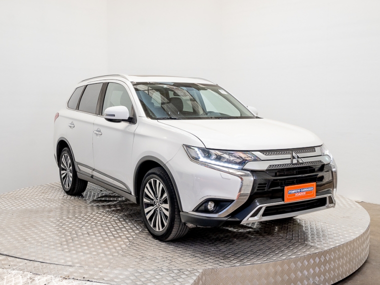 Mitsubishi Outlander  Glx 4x4 2.4 Aut 2019 Usado  Usado en Pompeyo