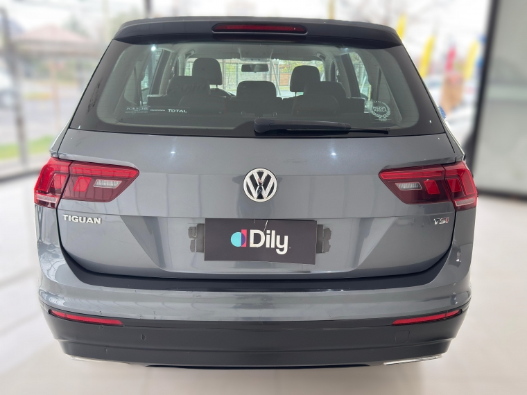 Volkswagen Tiguan Trendline 1.4 Turbo Mt 7a 2018 Usado en Automotriz Olea Flaño