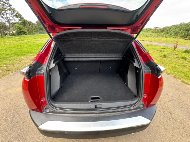 Peugeot 2008 130 Eat8 2021 Usado en G Autos Automotriz - G Autos