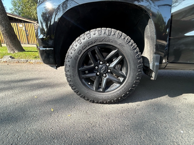 Chevrolet Silverado 5.3 Lt R Trail Boss Z71 4x4 At 4p Clp 2023 Usado en Autoadvice Autos Usados