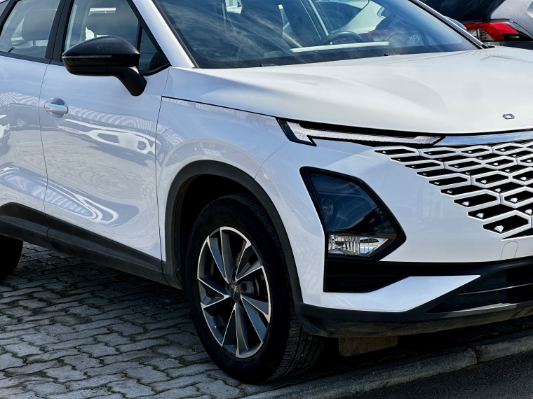Omoda C5 — foto 4 de 19