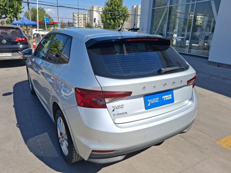 Skoda Fabia Fabia 1.0 Ambiente Hb Mt 5p 2022 Usado  Usado en Webautos.cl