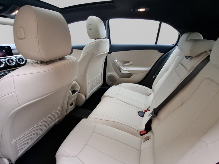 Mercedes benz A 200 Progressive Hb 1.3 Aut 2026 Usado  Usado en BMW Premium Selection
