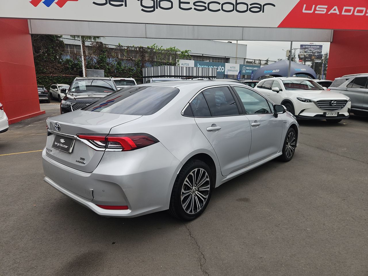 Toyota Corolla Corolla Sd Hev Cvt 1.8 Aut 2023 Usado en Usados de Primera - Sergio Escobar