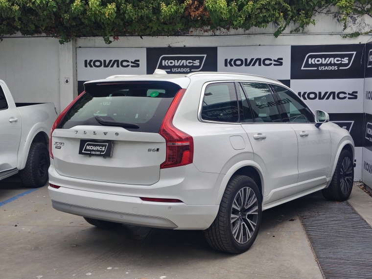 Volvo Xc90 2.0 B6 Momentum At 4x4 Hibrido 2022 Usado  Usado en Kovacs Usados