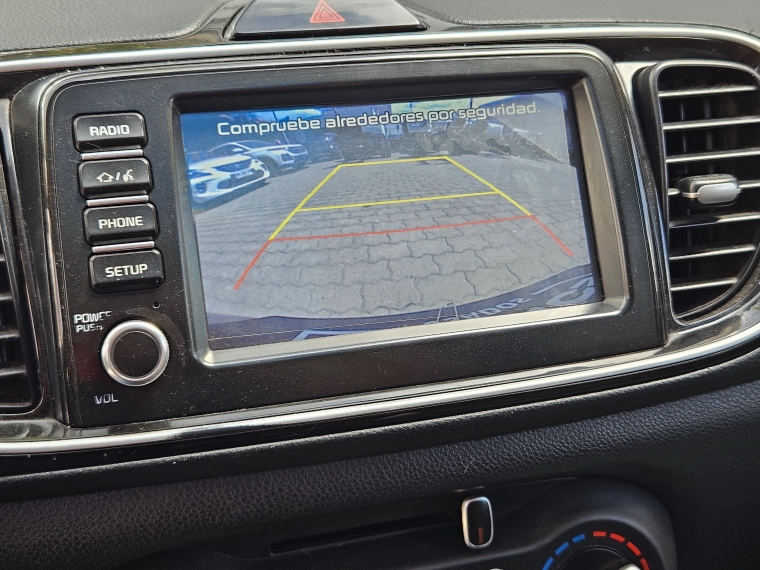 Kia Soluto 1.4 Ex Full Mt 2024 Usado  Usado en Kovacs Usados