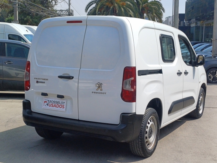 Peugeot Partner Partner Hdi 92 L2 1.6 2021 Usado en Rosselot Usados