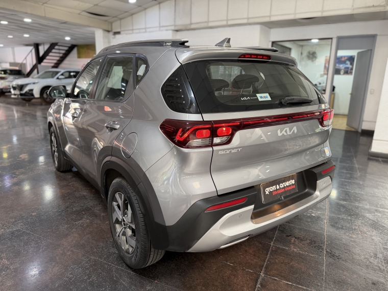 Kia Sonet Ex 1.5l 6mt Ac 2022  Usado en Grass & Arueste