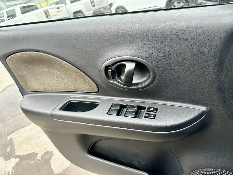 Nissan March March Sport Drive 1.6 2017 Usado en Rosselot Usados