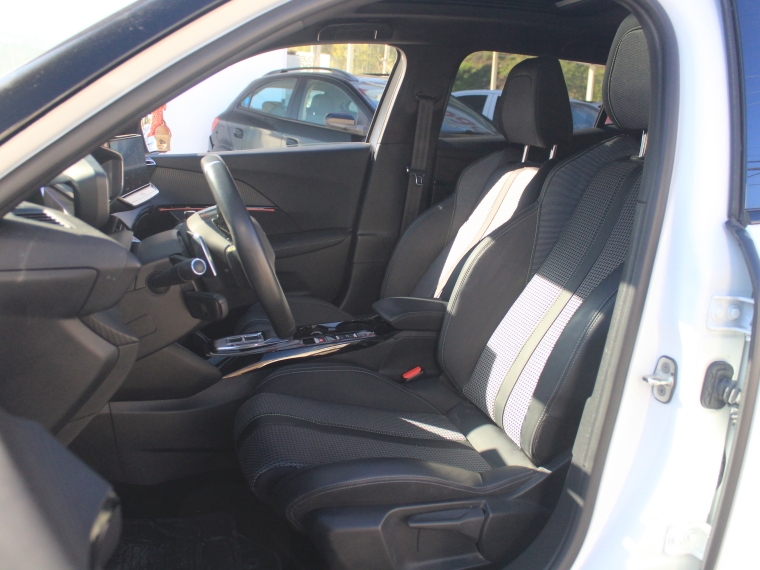 Peugeot 2008 2008 Blue Hdi 130 Eat8 1.5 Aut 2023 Usado en Rosselot Usados