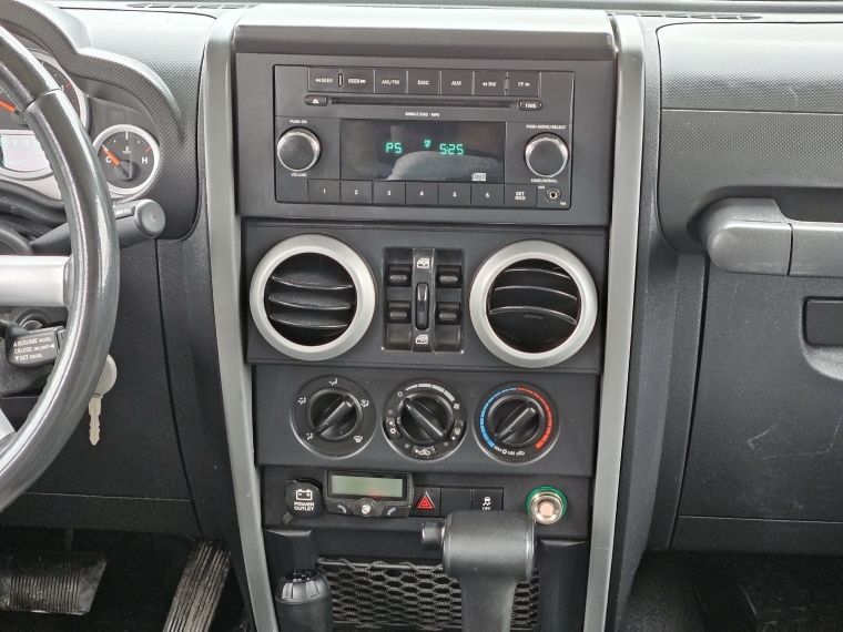 Jeep Wrangler Wrangler Unlimited Sahara 2.8 Diesel At 2011 Usado en Rosselot Usados