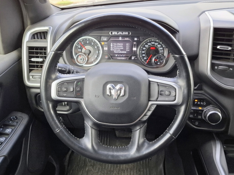 Ram 1500 New Ram 1500 Crew Cab Big Horn 3.6l E-torque Euro 6c 2021 Usado en Rosselot Usados